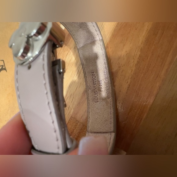 Louis Vuitton Bracelet - Picture 2 of 9